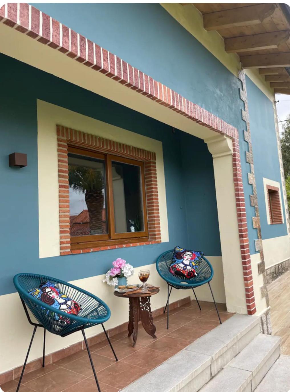 Casa De Rosa *
